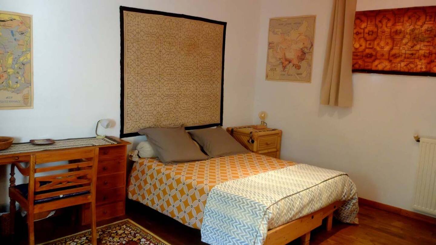 ch2 Chambre Teck
