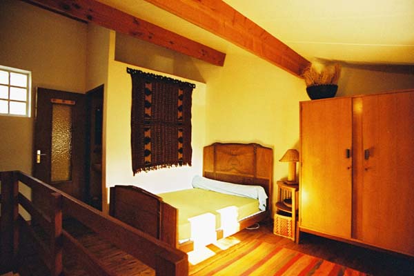 location-uzes-jardin-prive Chambre 2